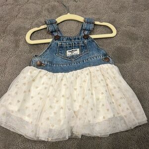Great condition, baby girls Oshkosh dress